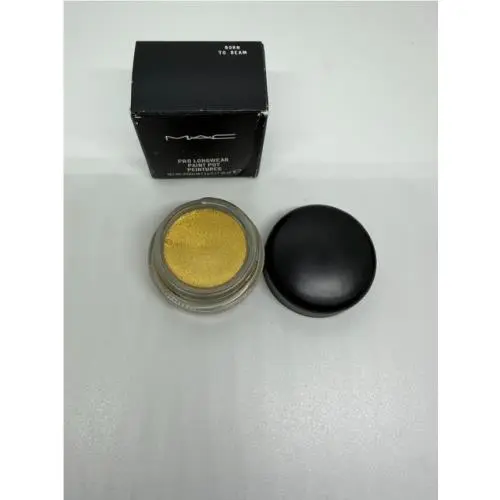 MAC Cosmetics beauty - MAC Pro Longwear - Pro Longwear
