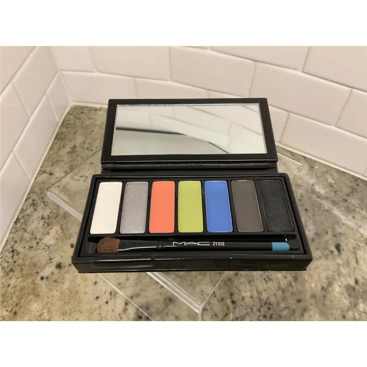 Mac Holidazzle 7 Eyes Coral Eye Shadow Palette Limited Edition Holiday by MAC Cosmetics
