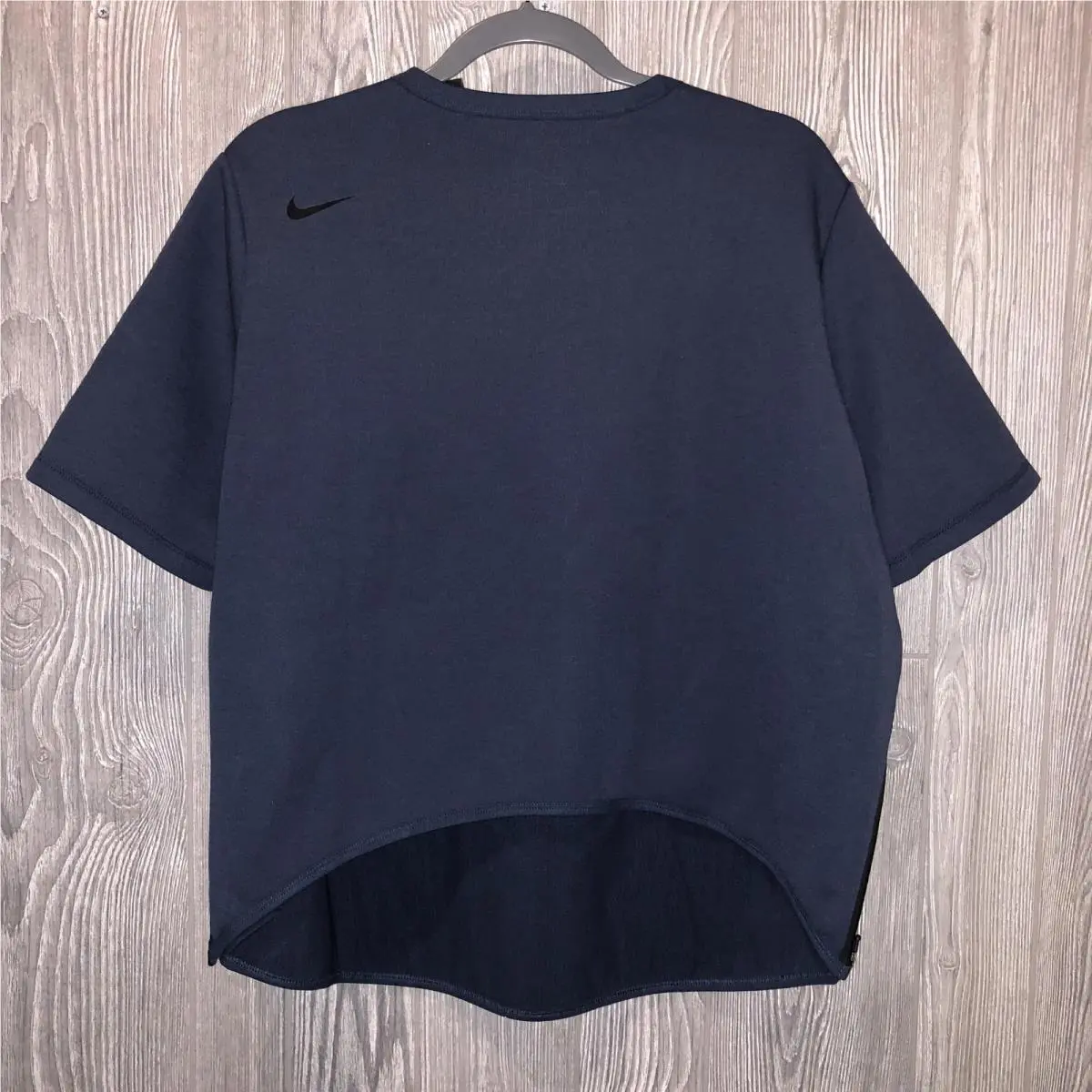 Nike clothing - NIKE Dry Therma Flex S/S Loose Training Top - 860211 - Blue 3