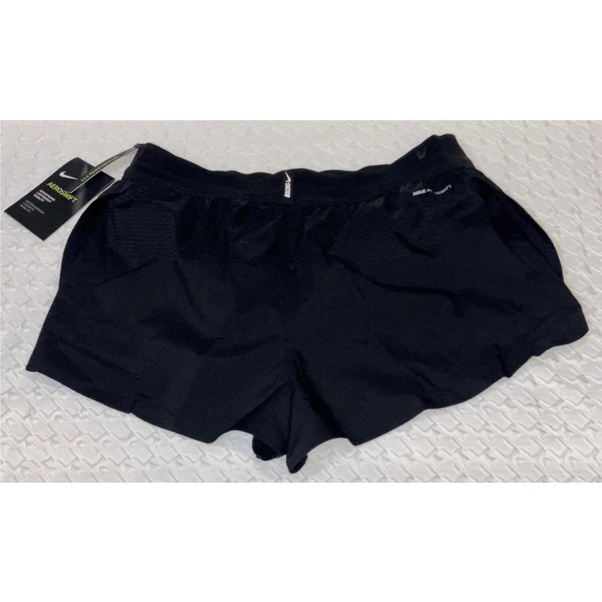 Nike clothing - Nike Aeroswift 2