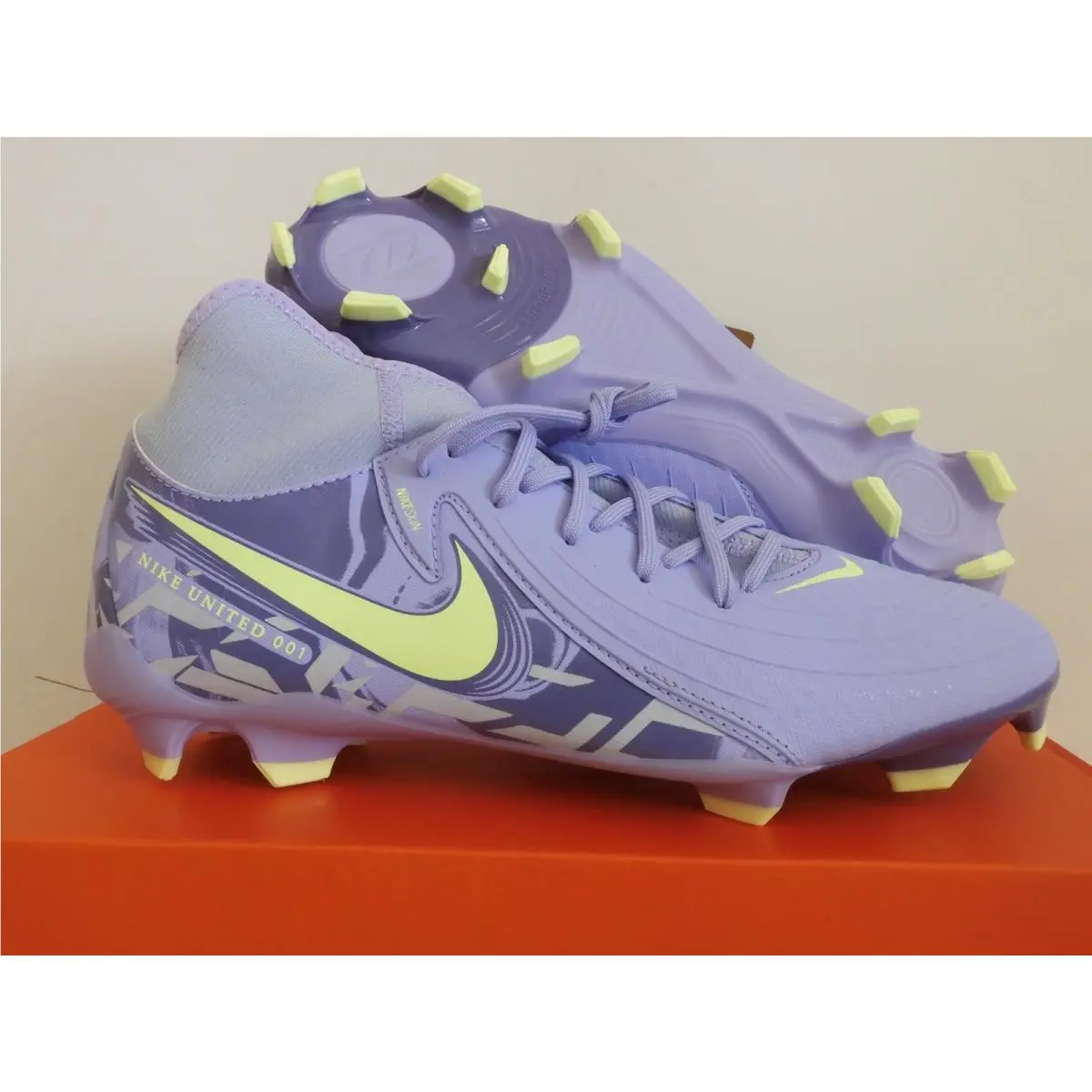 Phantom Luna 2 Academy FG NU1 United Pack Purple HF1598-500 by Nike