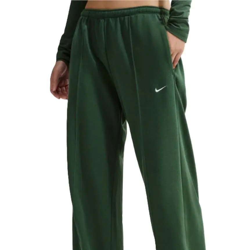 Nike clothing - Fir/Sail 4