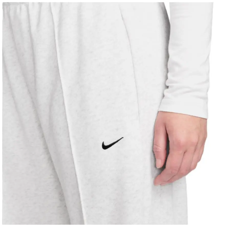 Nike clothing - White 2