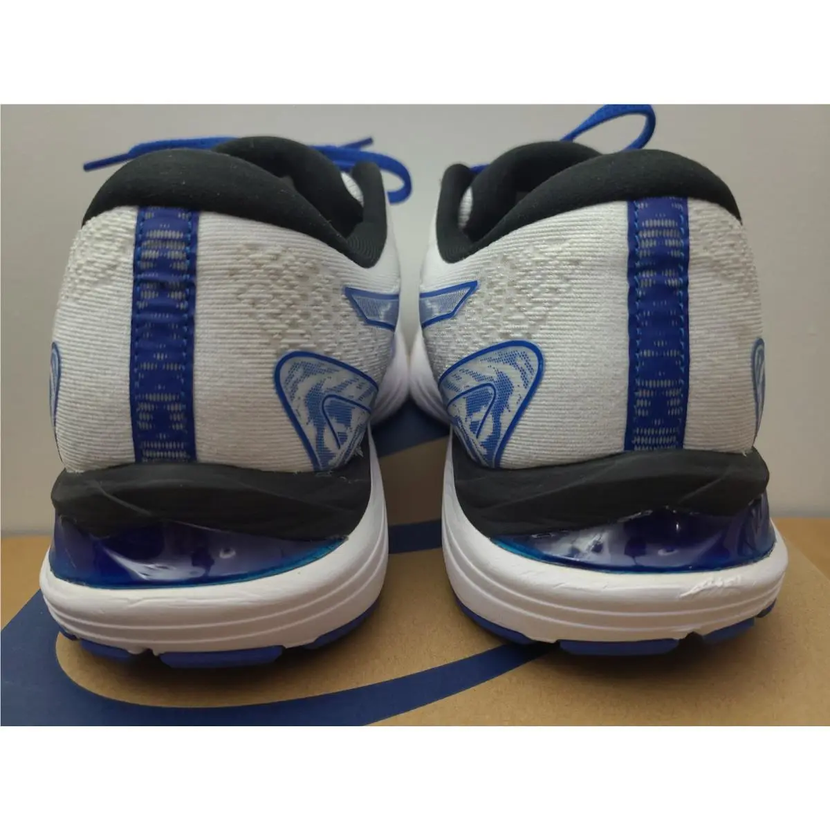 Asics shoes - ASICS GEL-Cumulus 23 - 1011B424-100 - White (UPC: 194851976024) 5