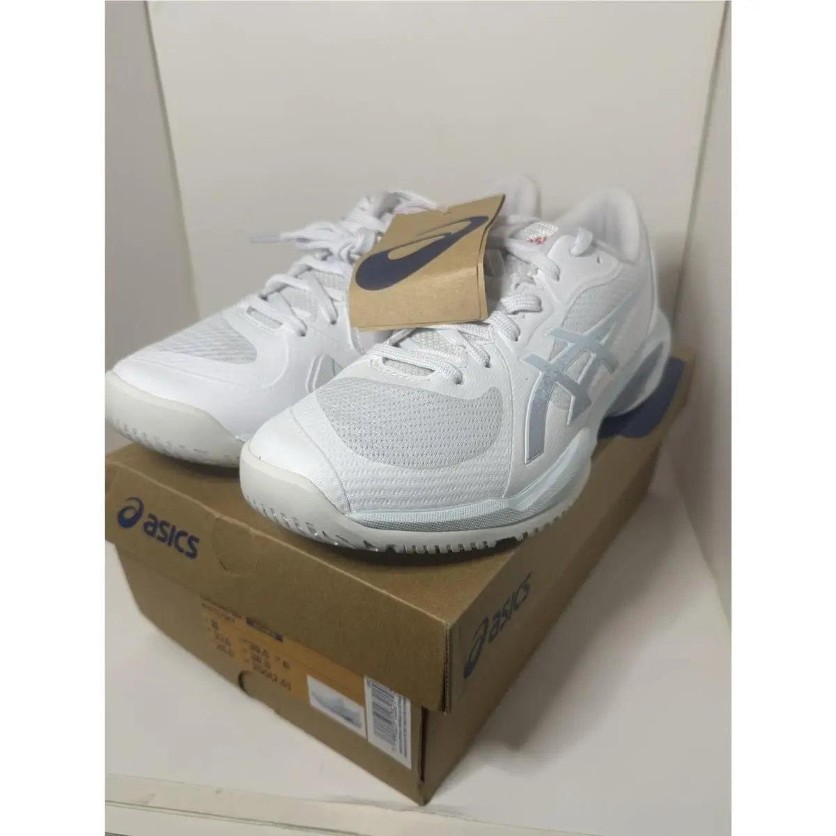 W8/EU39.5 Asics “solution Swift Ff” White Women’s Court Shoe Store Demo