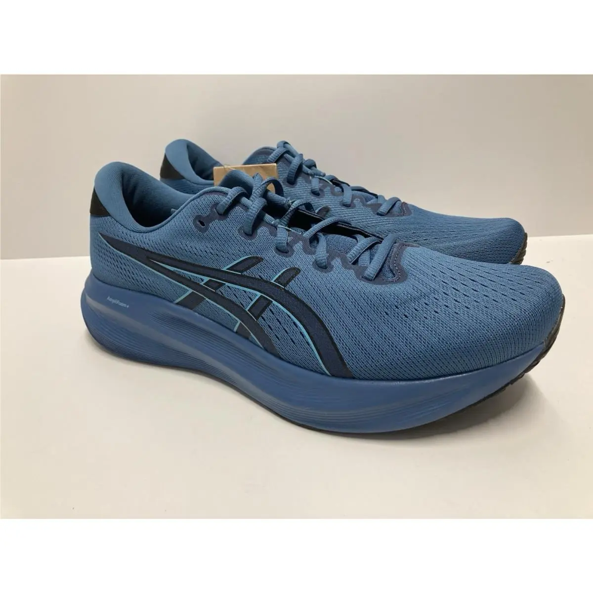 Asics Gel Excite 11 Men’s Size 12 Winter Sea/black + Free Asics Tee