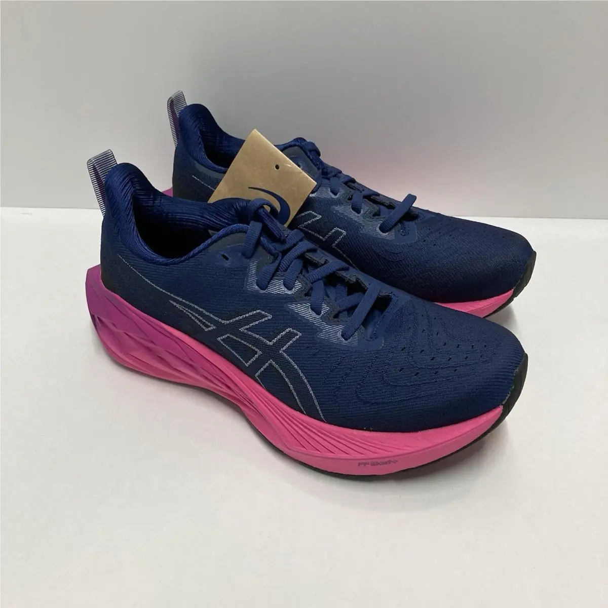 Asics Novablast 4 Women Size 6 Black Blue Expanse