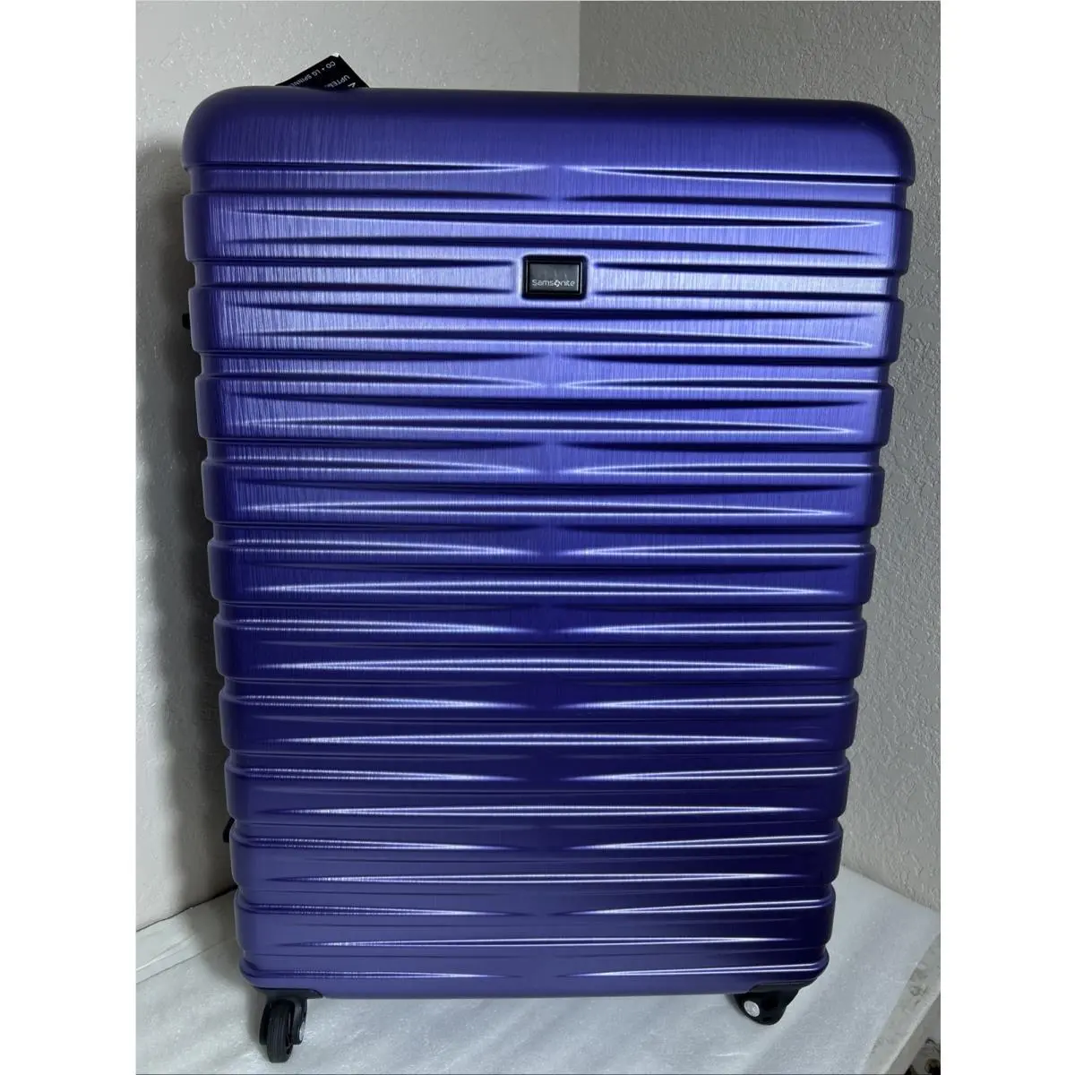 Samsonite Uptempo Dark Lavender Large Check In Spinner