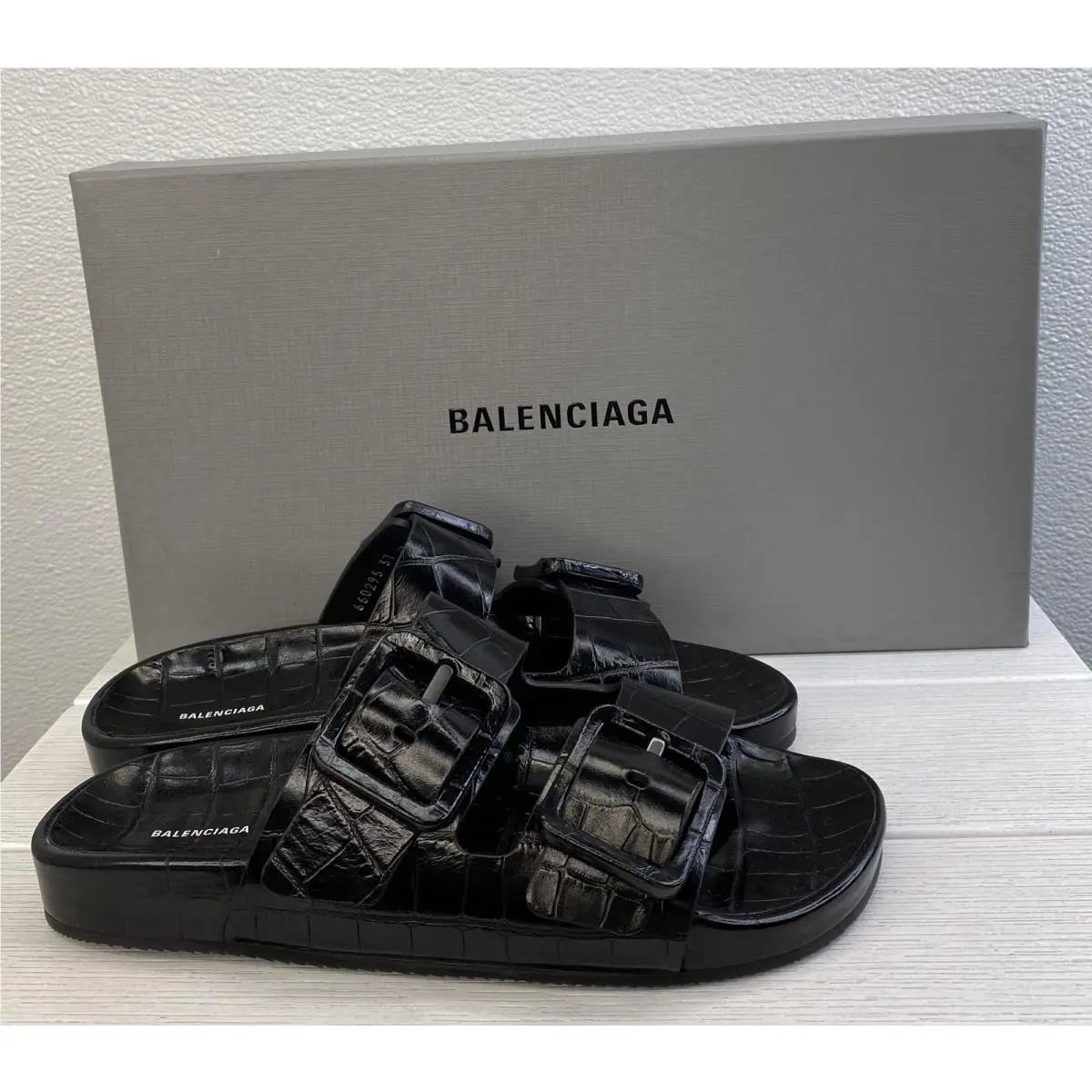 Mallorca Croc Sandals Women`s US7 EU37 Black Leather Banded Buckle by Balenciaga