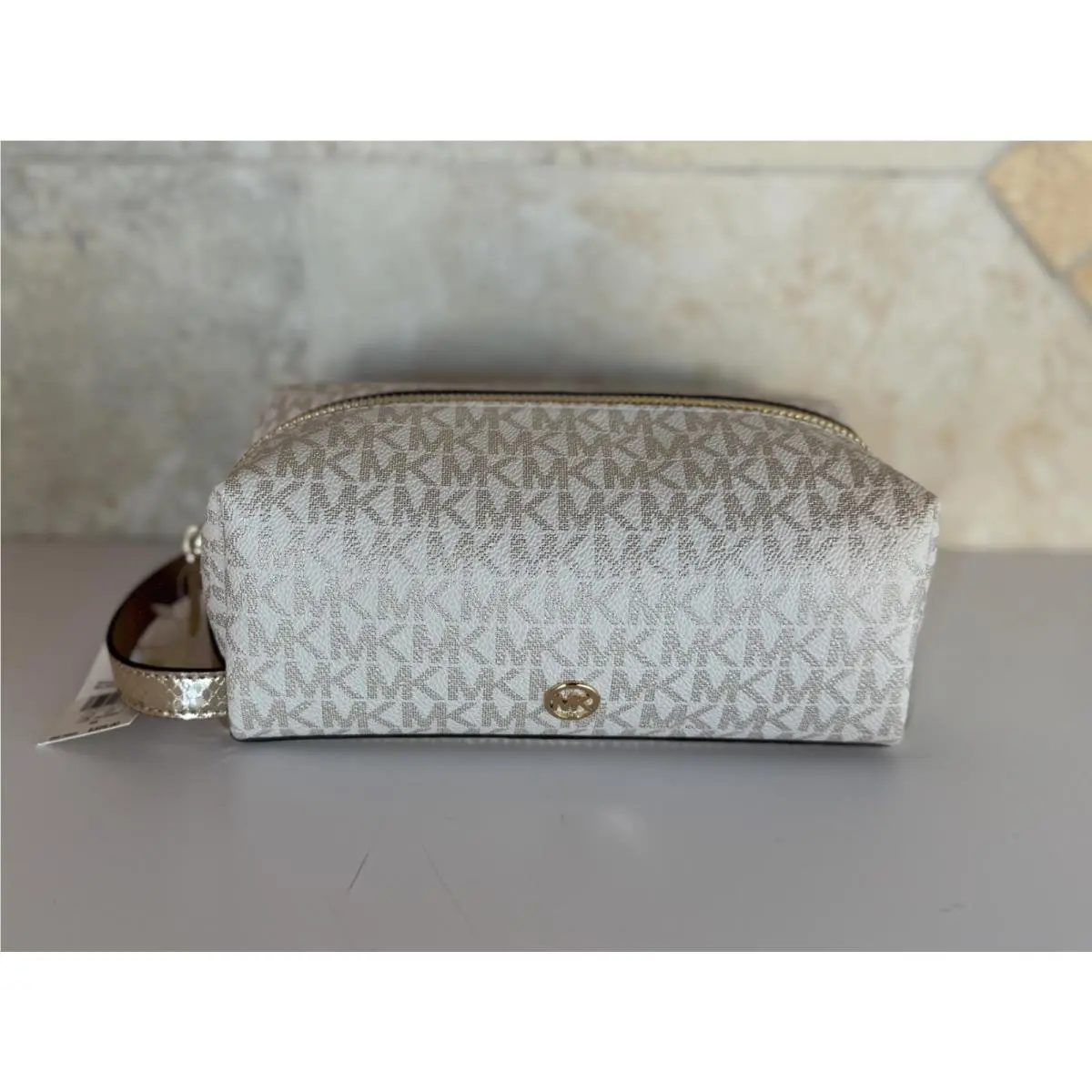 Jet Set Travel Medium Travel Cosmetic Case MK Pale Gold Multi by Michael Kors
