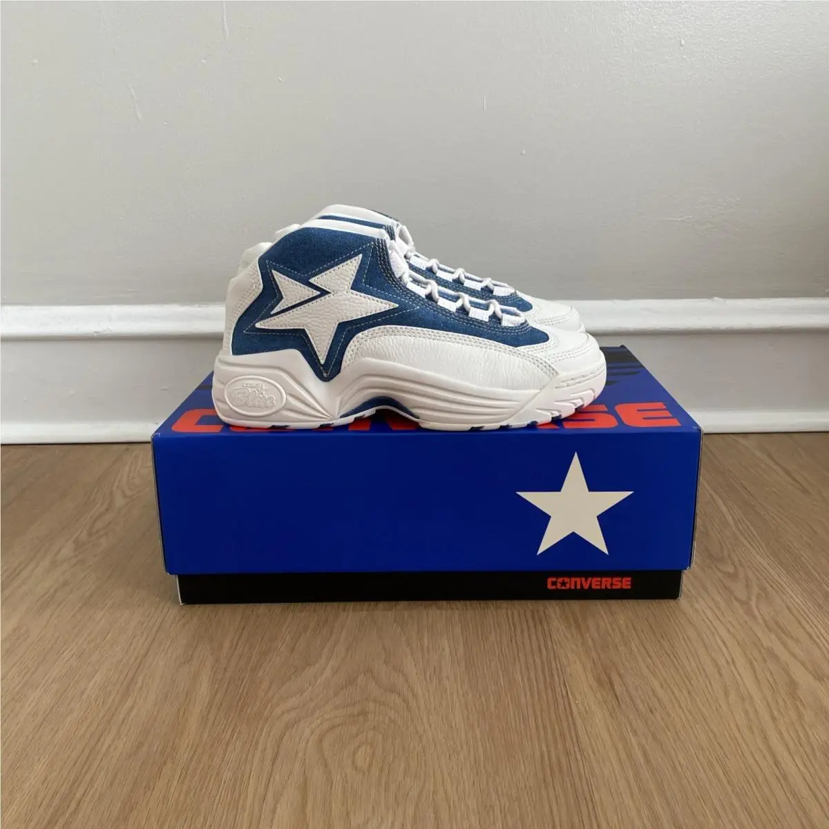Cons Kentucky Denim Sneakers Mens US Size 10 Limited Edition by Converse