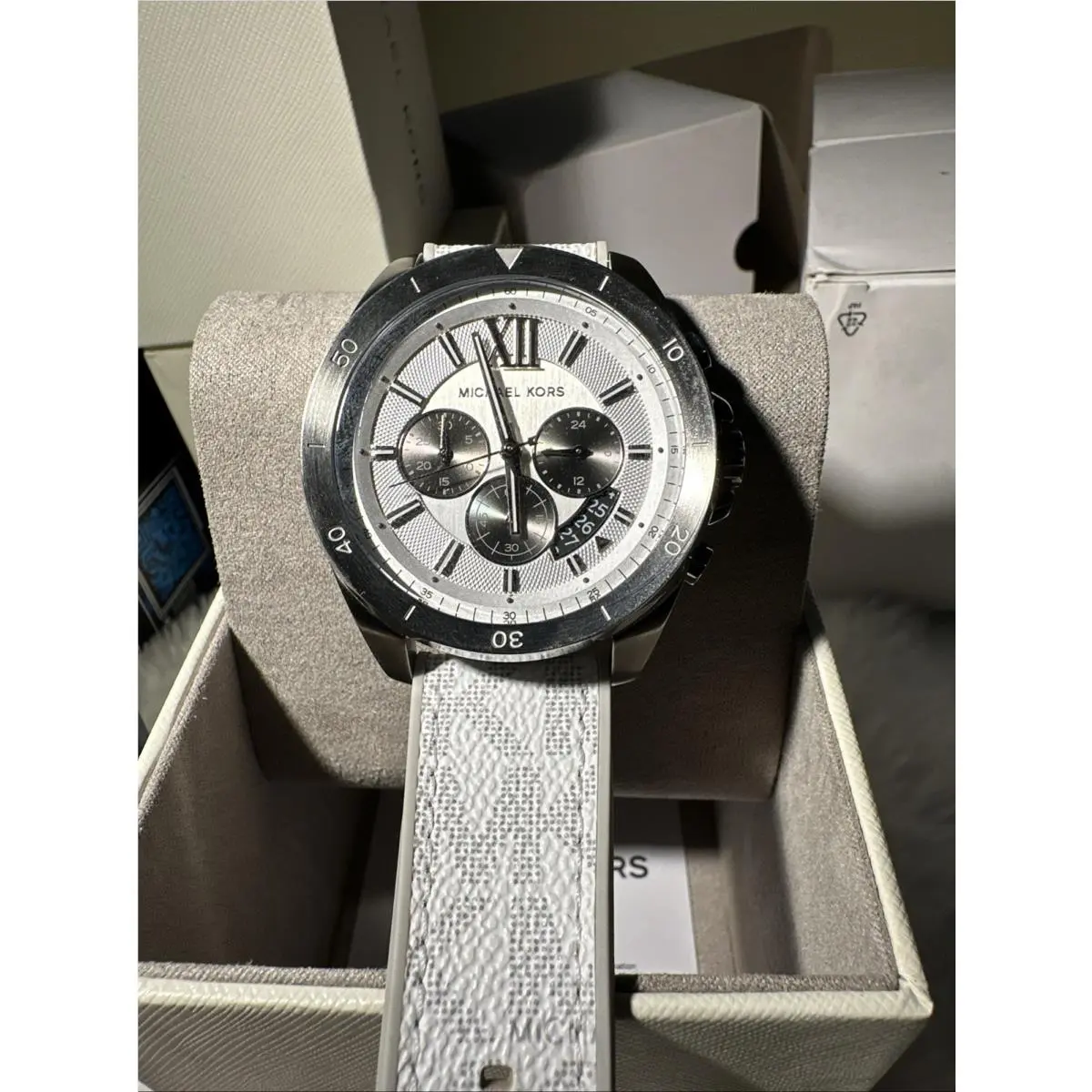 Michael Kors Brecken Chronograph Silver Dial White Leather Watch For Men MK8949