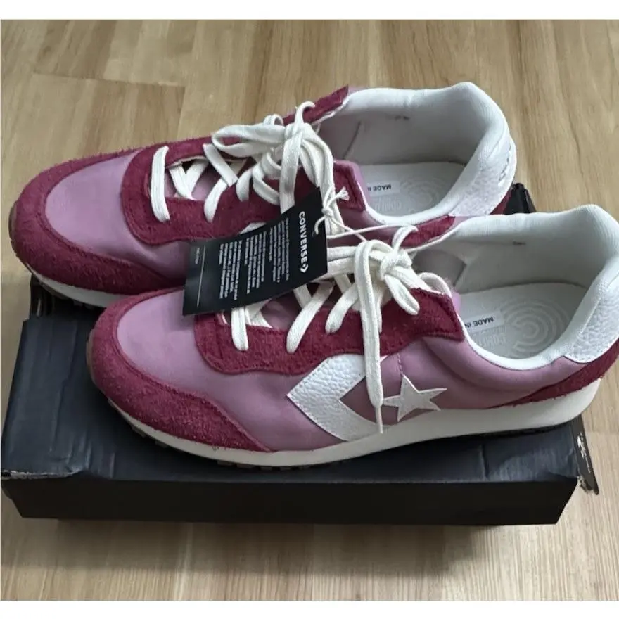 Retro Runner Sneakers Pink Burgundy Men 10.5 Women 12 by Converse