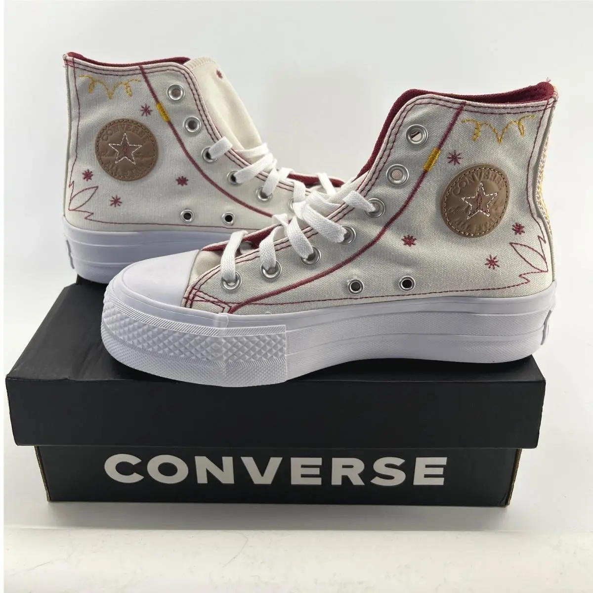 Chuck Taylor All Star Lift Platform Western Stitch Womens 5.5 Egret by Converse