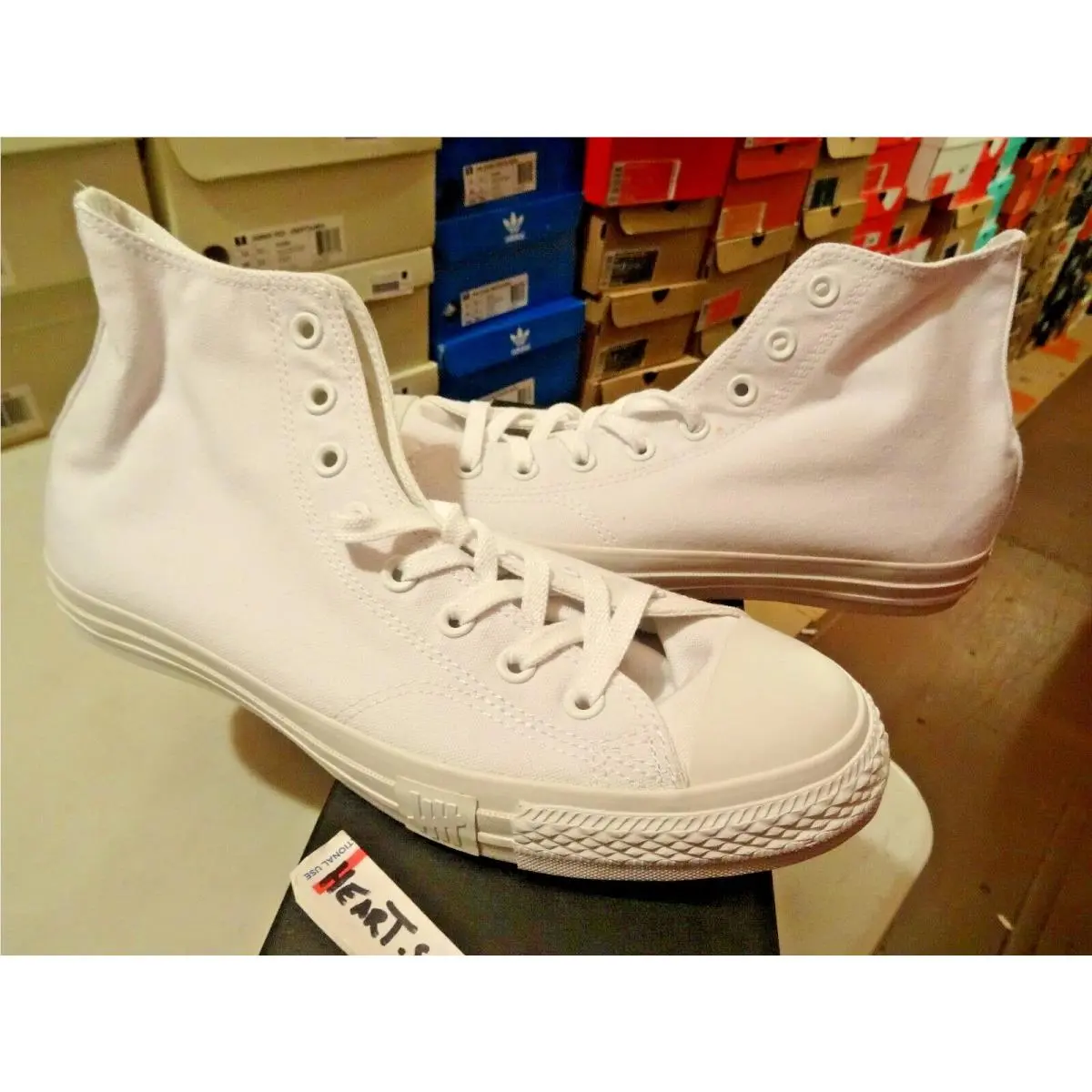 CT Spec HI Chuck Taylor Fragment Undefeated 130617C SZ 10 by Converse