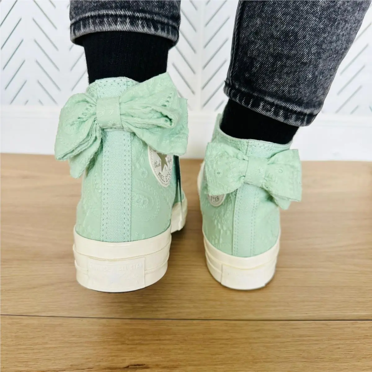 ⭐converse Chuck Taylor All Star 70 High Bow Sz 7.5 Women`s Shoes Green A10245C by Converse