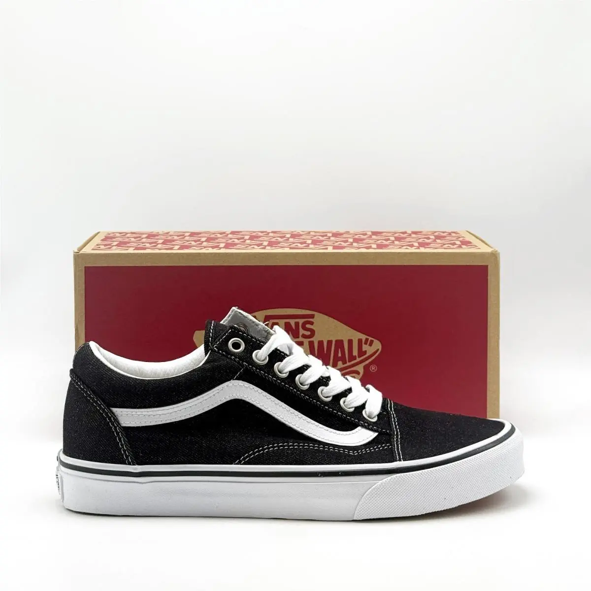 Unisex  Old Skool Shoes Denim Black / True White VN000D7Z6BT by Vans