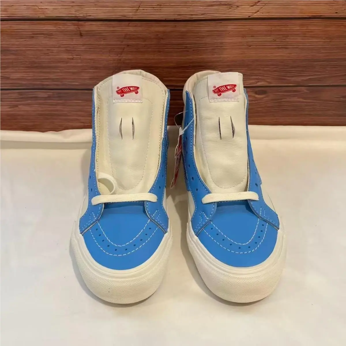 Vans shoes - VANS SK8-Hi Reissue - Reissue - VN0A4BVHXG0 - Blue 0