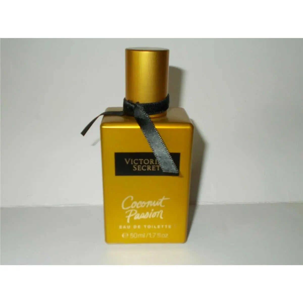 Victoria`s Secret Coconut Passion Eau de Toilette Perfume