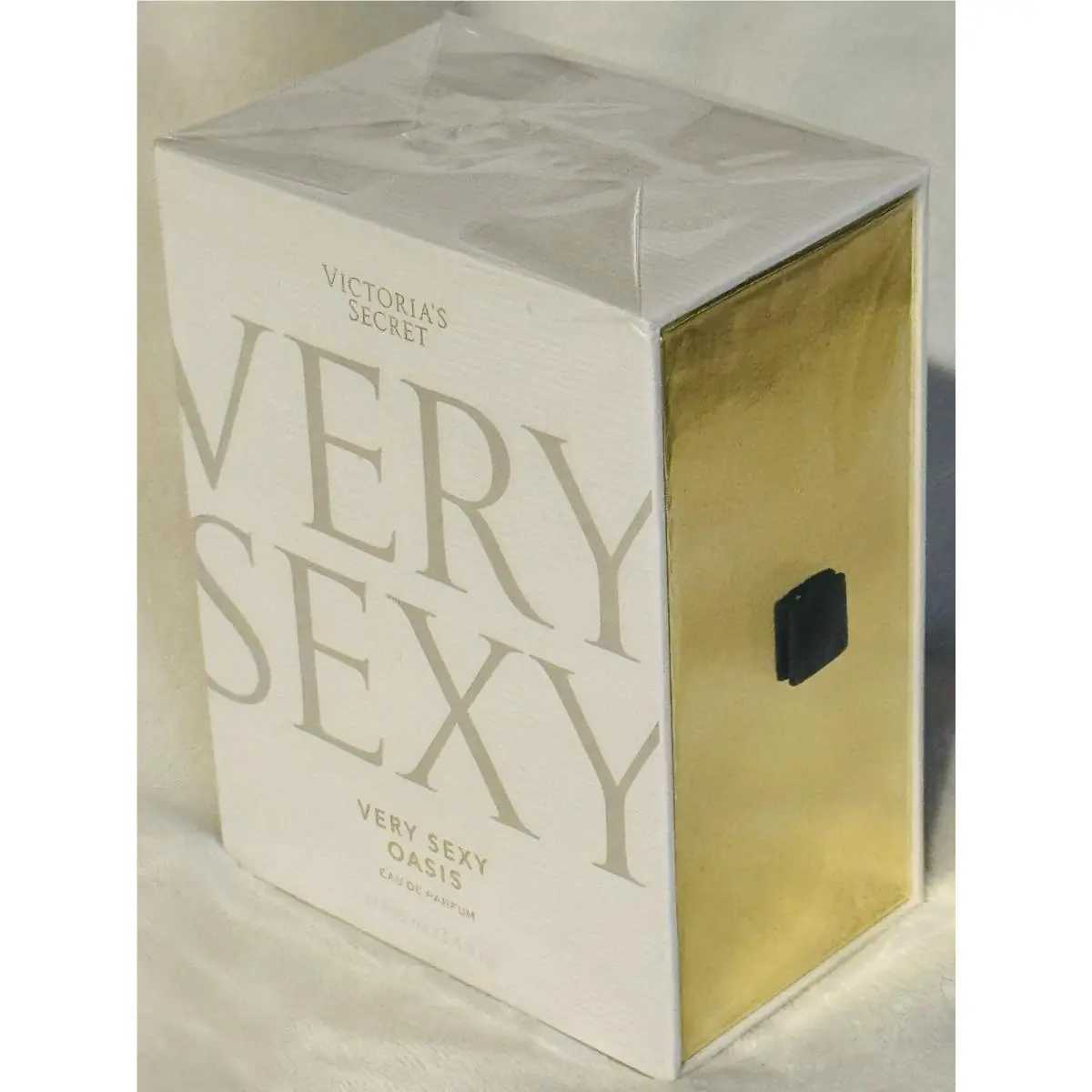 Victoria`s Secret Very Sexy Oasis Eau De Parfum Spray 3.4 Fl oz/100mL For Women by Victoria's Secret
