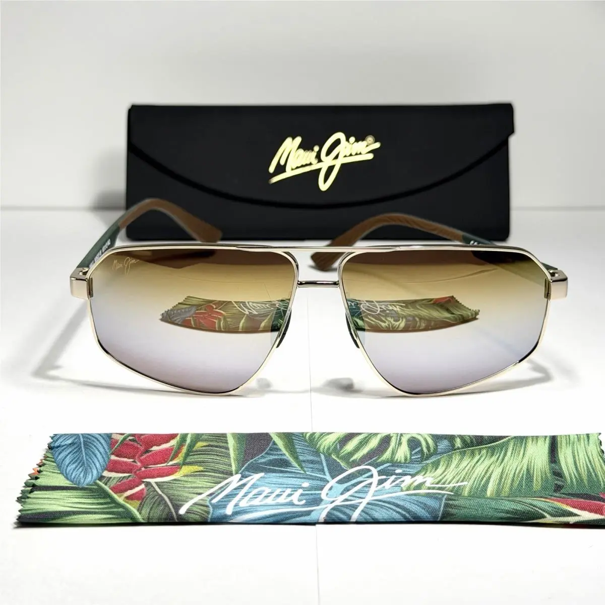 Keawawa MJ 620 16 Gold Metal Frame + Gold to Silver Polarized Lenses by Maui Jim