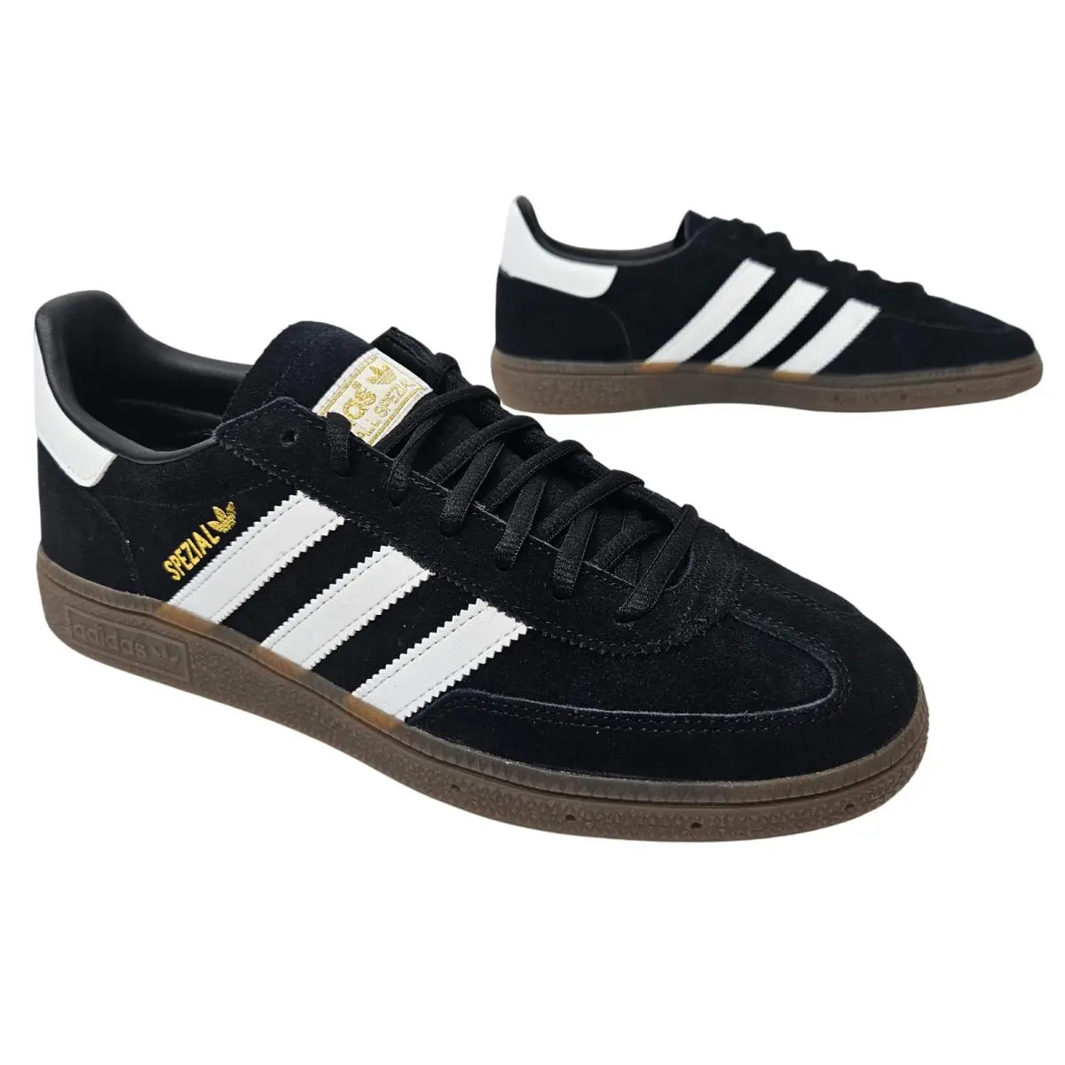 Adidas shoes - Core Black / Cloud White / Gum 5 1