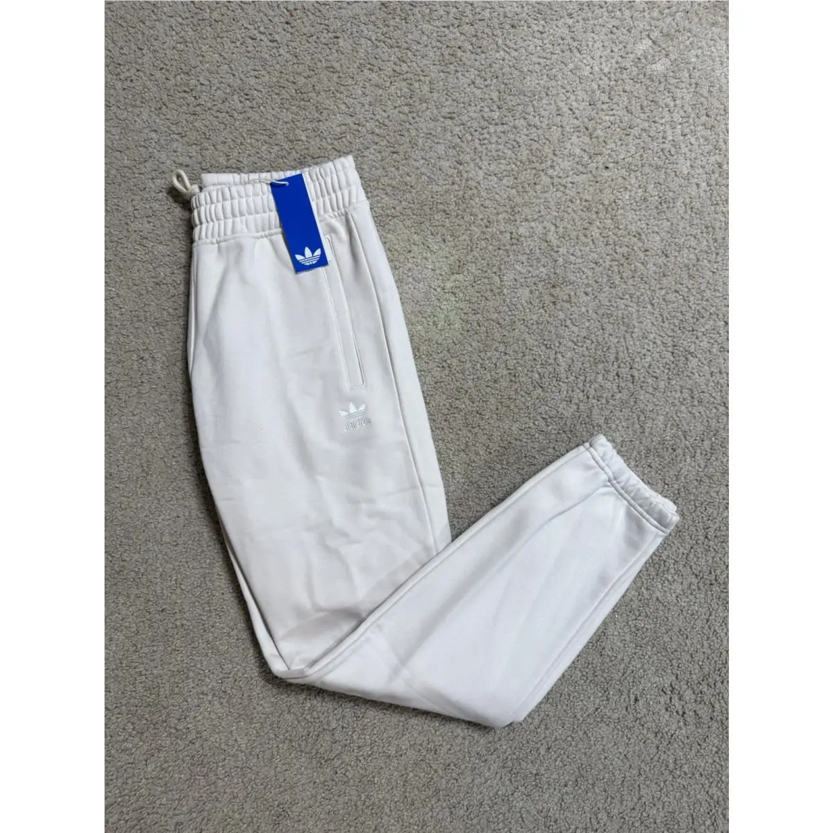 Adidas clothing - Wonder White 6