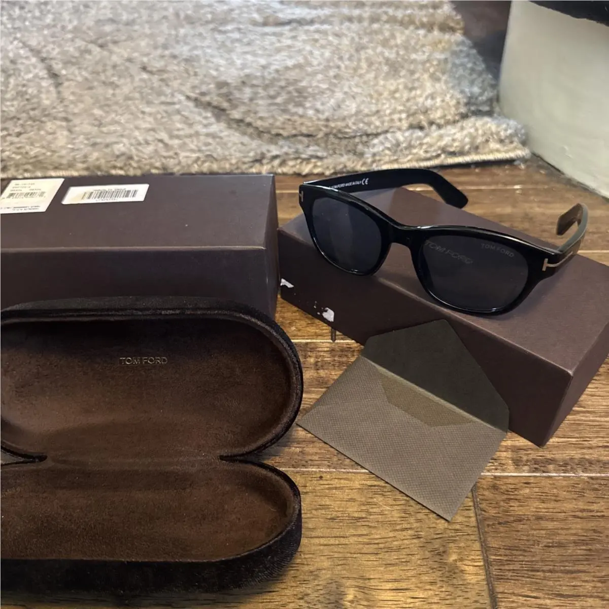 Tom Ford Sunglasses O`keefe TF530 01V 51-20-145 Black Frames Gray Photochromic