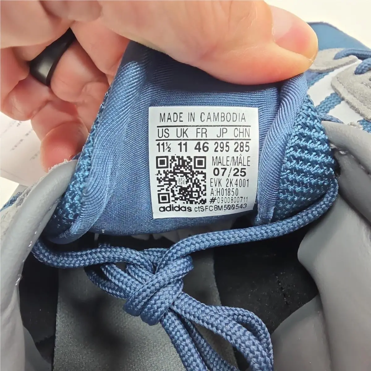 Adidas shoes - adidas ZX 700 HD - Blue 3