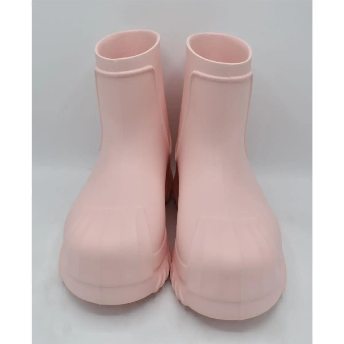 Adidas shoes - Pink (UPC: 196477099507) 0