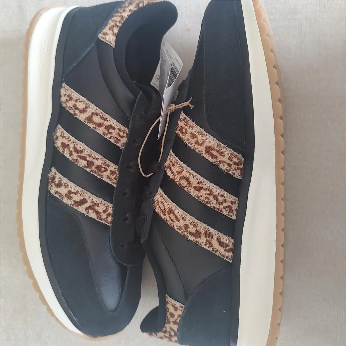 Adidas shoes - adidas Run 70s 2.0 - Run - Black 3