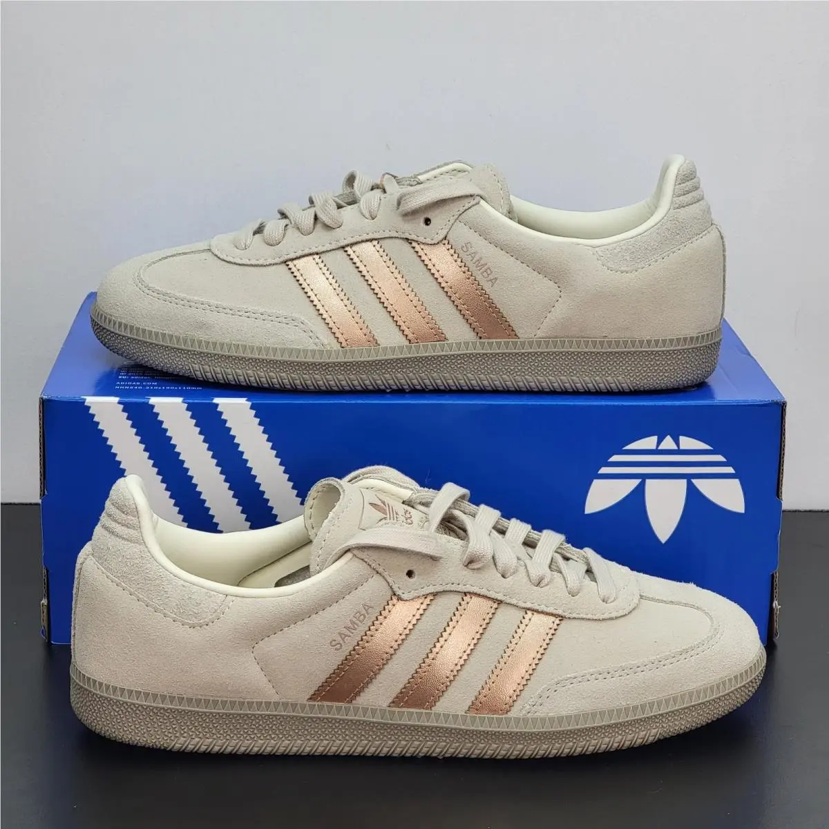 Adidas Samba OG Women`s Size 9 Athletic Shoes Off White Copper Casual Sneakers