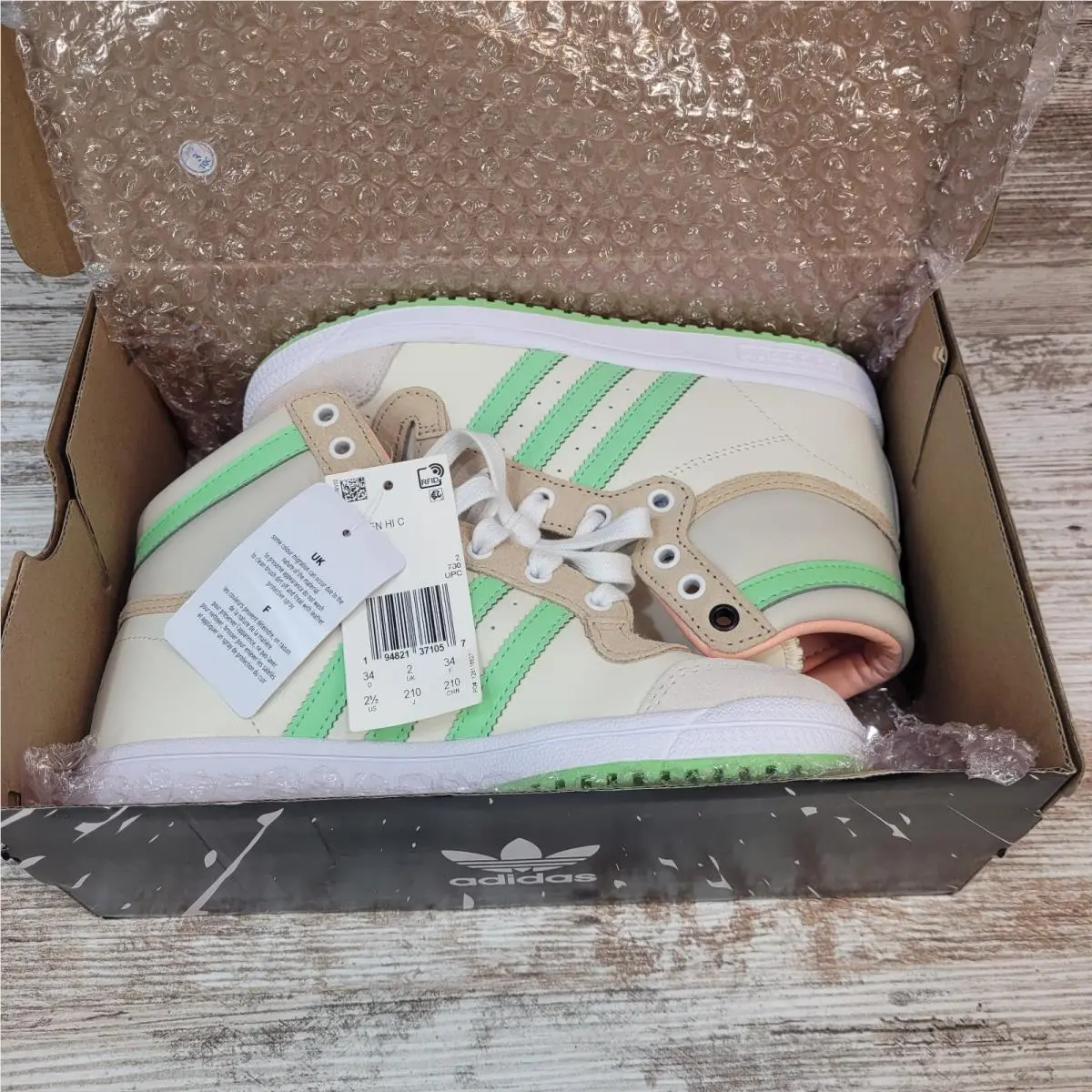 Adidas shoes - GZ2747 - GZ2747 - Beige (UPC: 194821371057) 5
