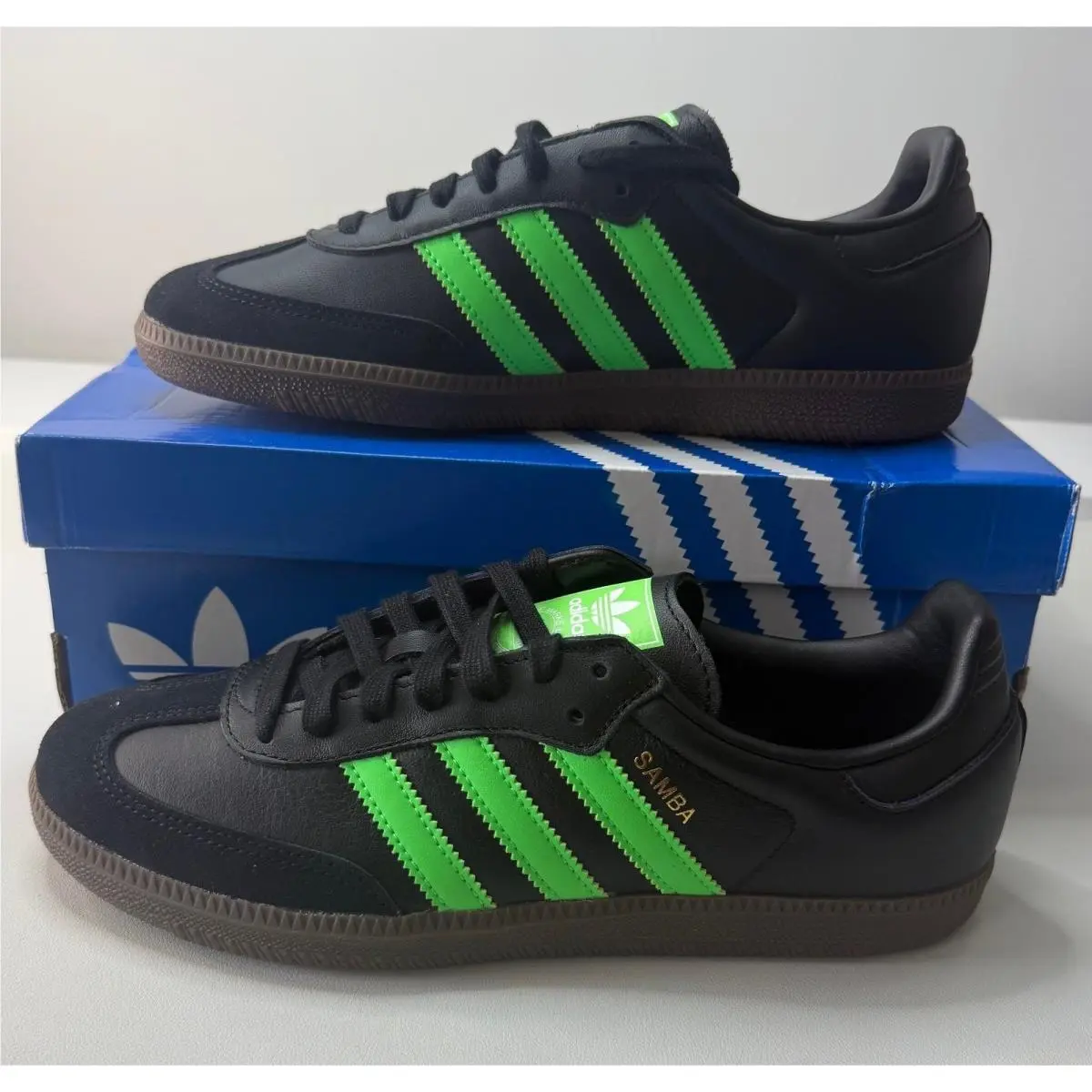 Adidas Samba OG Core Black Screaming Green Gum Sneakers Mens 9 Womens 10