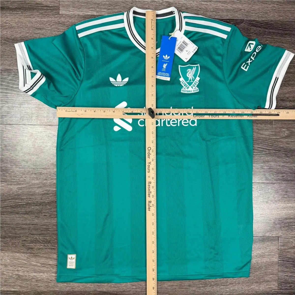 Adidas clothing - Green 1