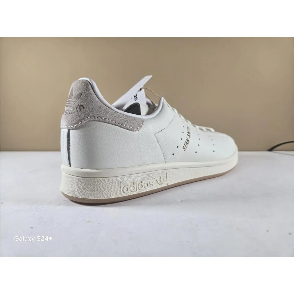 Adidas shoes - adidas Stan Smith - Stan Smith - IU3898 - Ivory 0