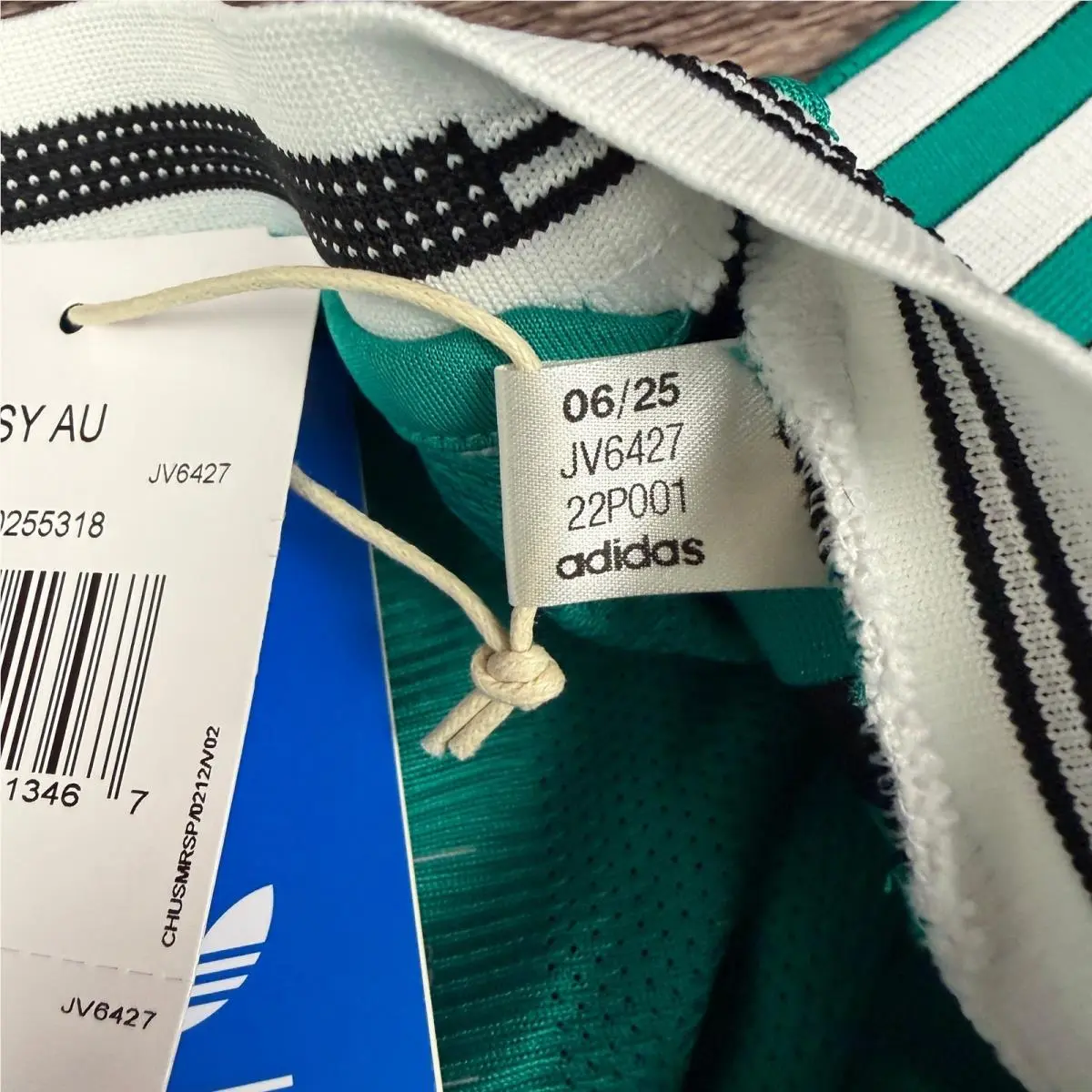 Adidas clothing - Green 5
