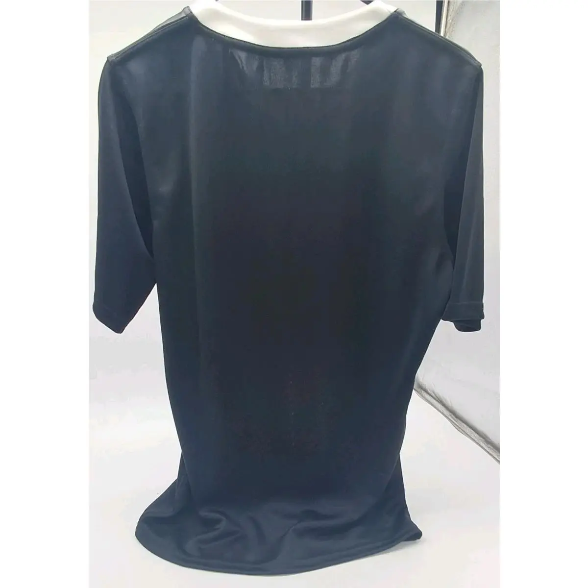 Adidas clothing - Black (UPC: 197610500959) 0