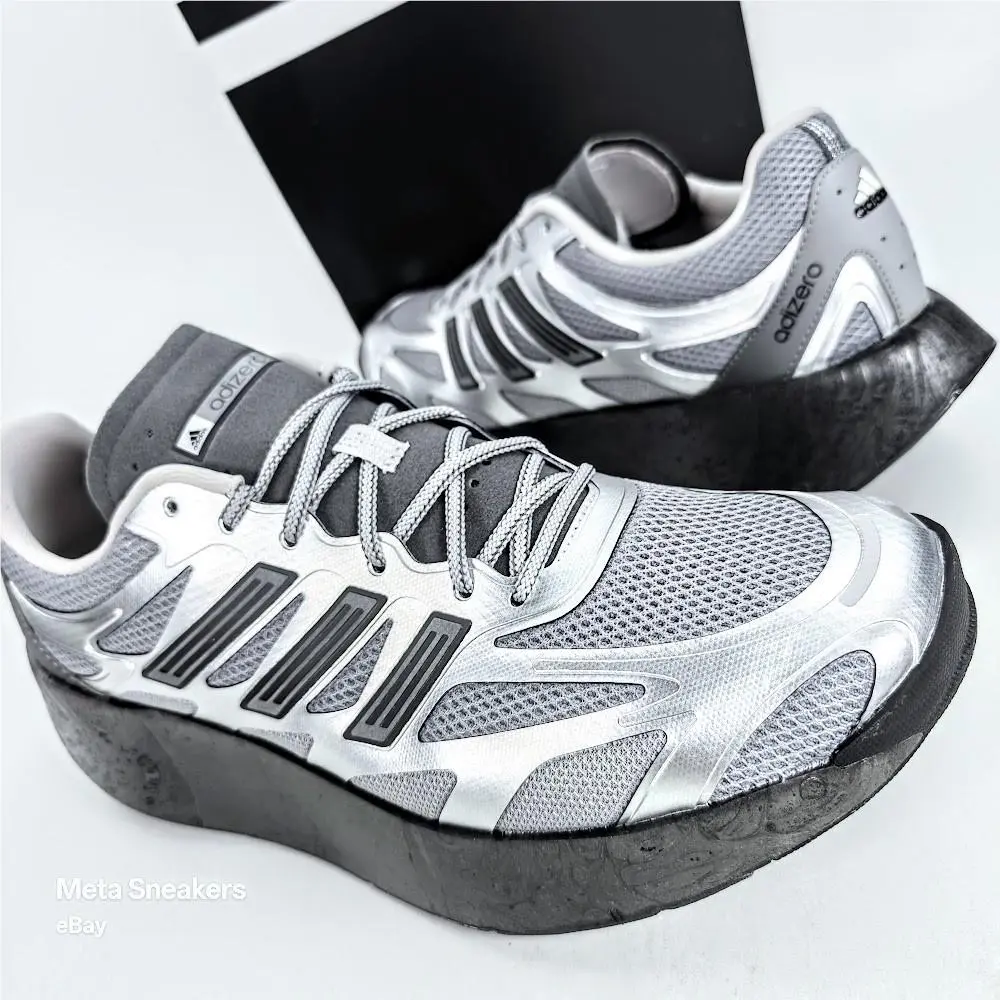 Adidas US 12 Men`s Silver Grey Black Swirlfoam 00 Retro Adizero Aruku JS3712