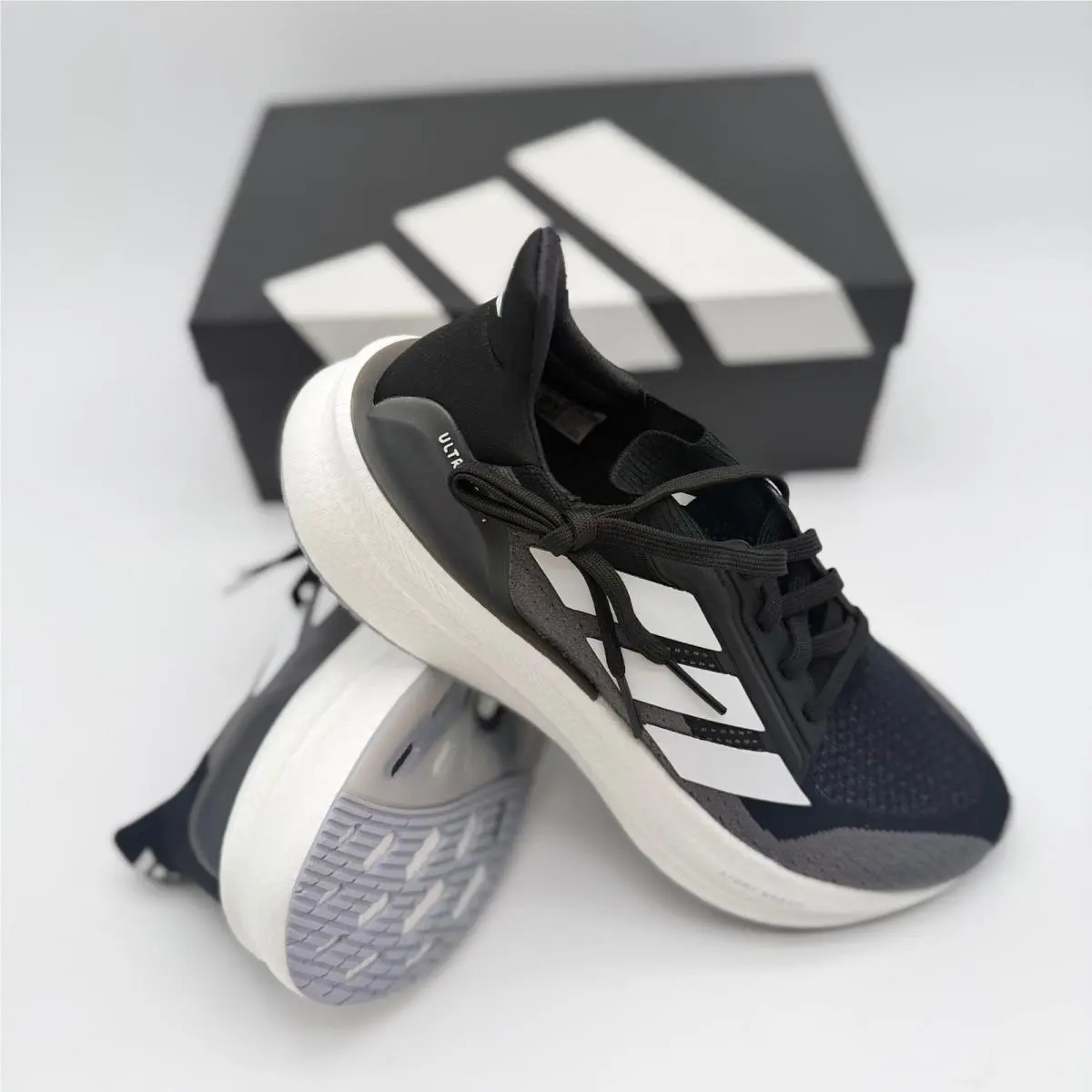 Adidas Ultraboost 5X Road Running Shoes Core Black White Mens 7 Women Size 8