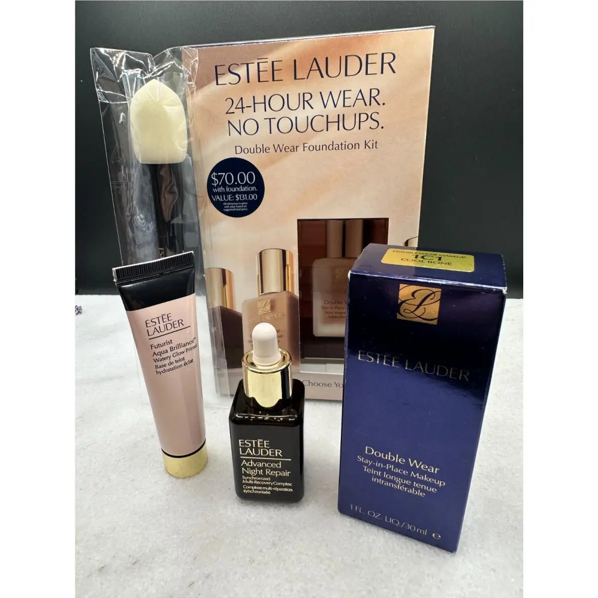 Formula Double Wear Stay In Place 1C1 Cool Bone Gift $70Va by Estée Lauder