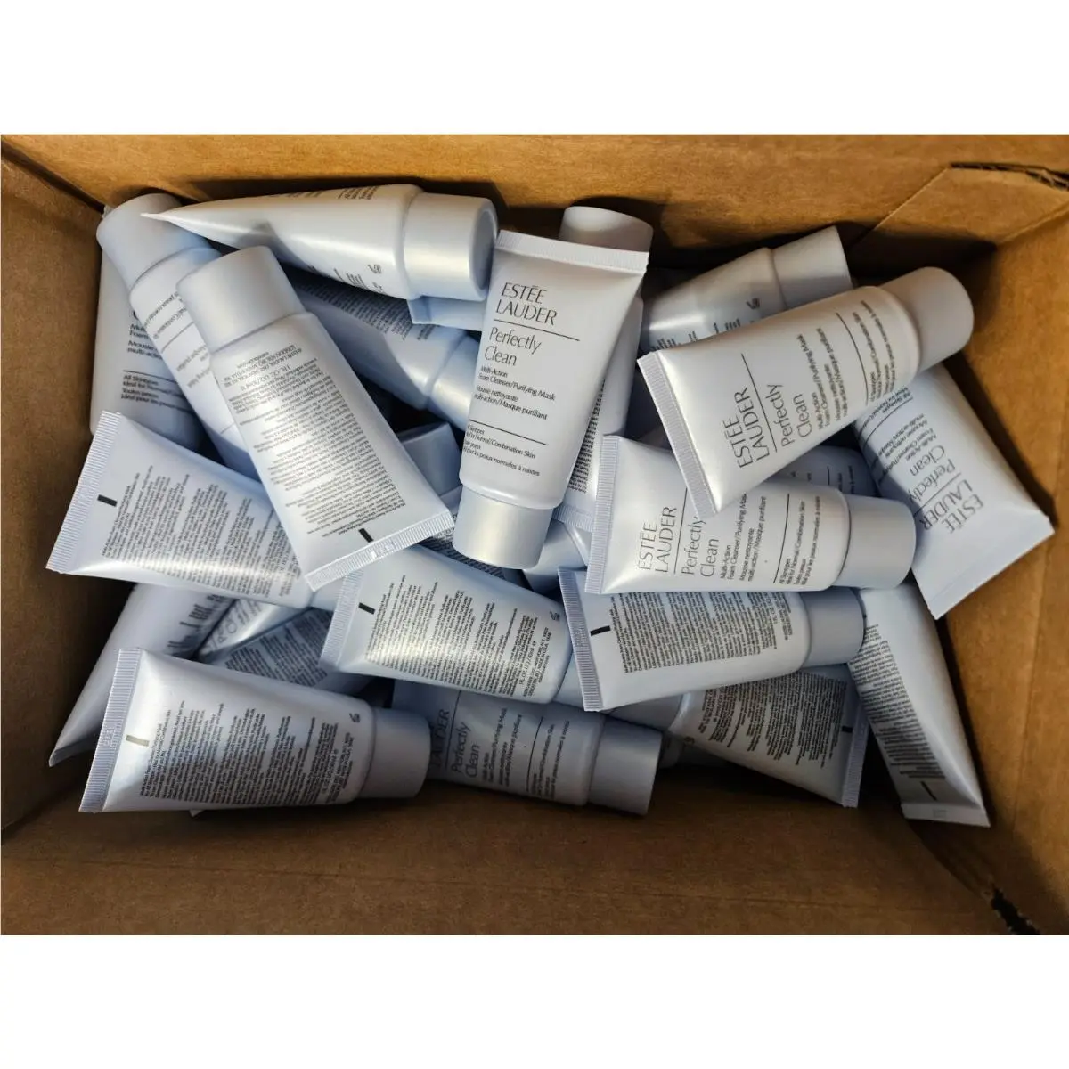 40 Estee Lauder Perfectly Clean Multi-action Foam Cleanser/purifying Mask 1 OZ by Estée Lauder