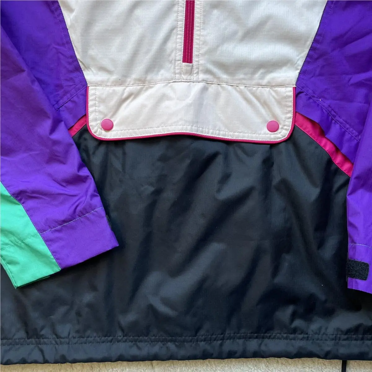 Reebok clothing - Multicolor (UPC: 193102883890) 1