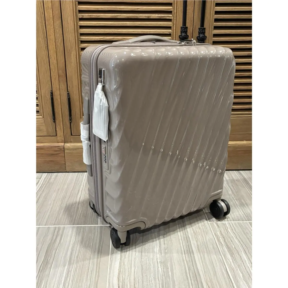 19 Degree Continental Expandable Carry-on in Beige Moon Rock by Tumi