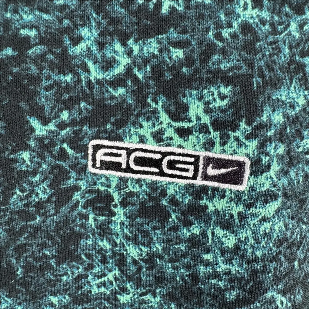 Nike clothing - Green 3