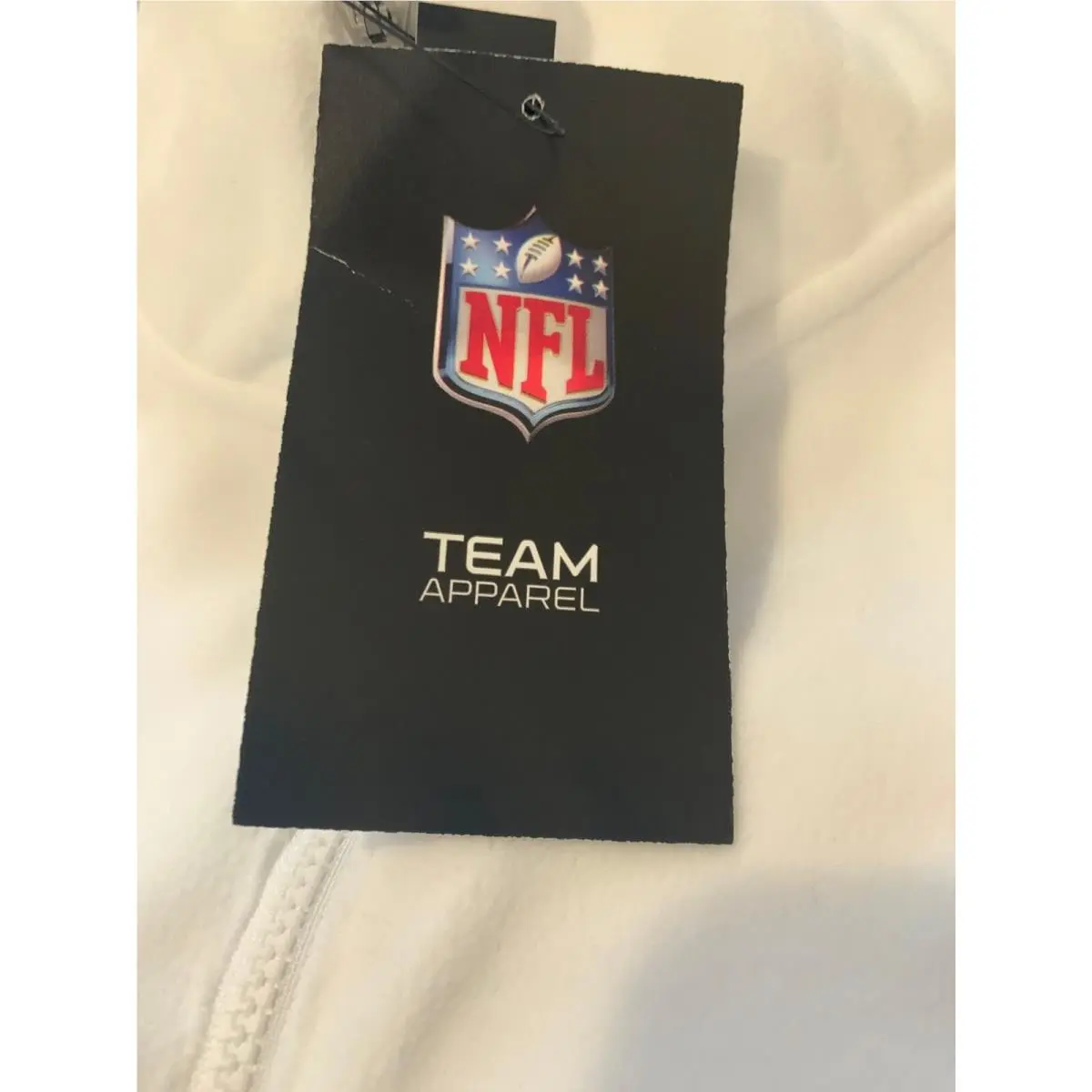 Nike clothing - White (UPC: 0192500422878) 3