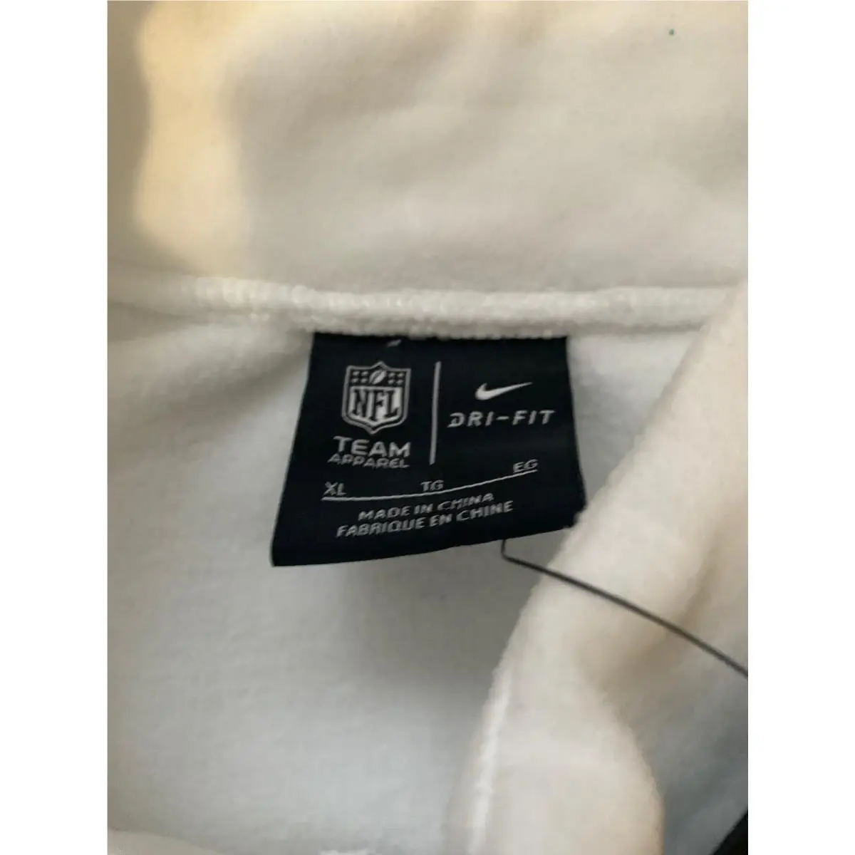 Nike clothing - White (UPC: 0192500422878) 6