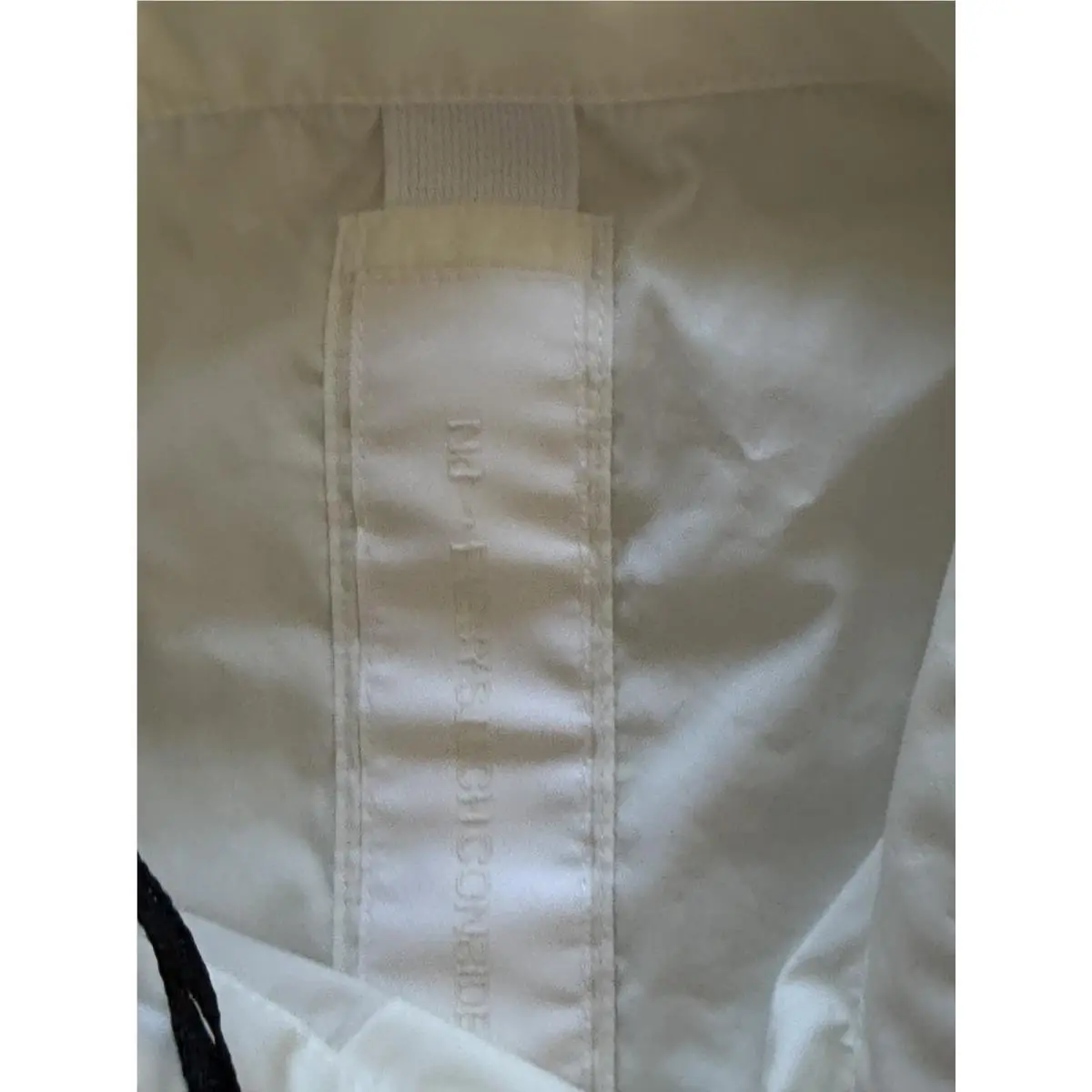Nike clothing - Ashen Slate (UPC: 196155021325) 5