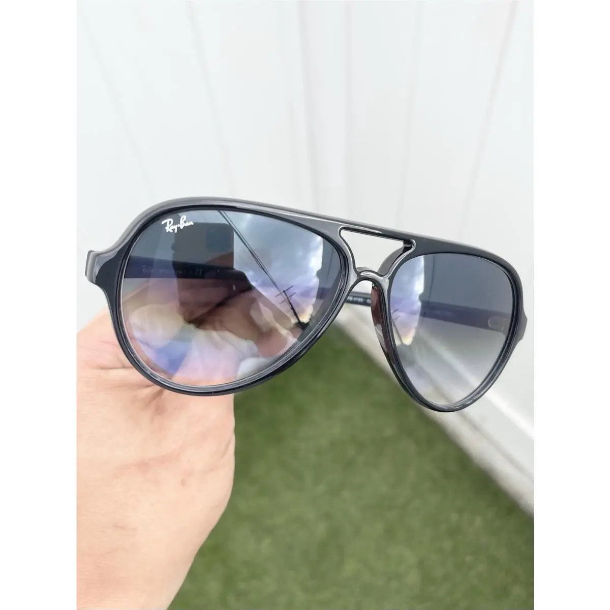 Ray Ban Cats 5000 RB4125 4125 Black Blue Gradient Lens Size 59/13 by Ray-Ban