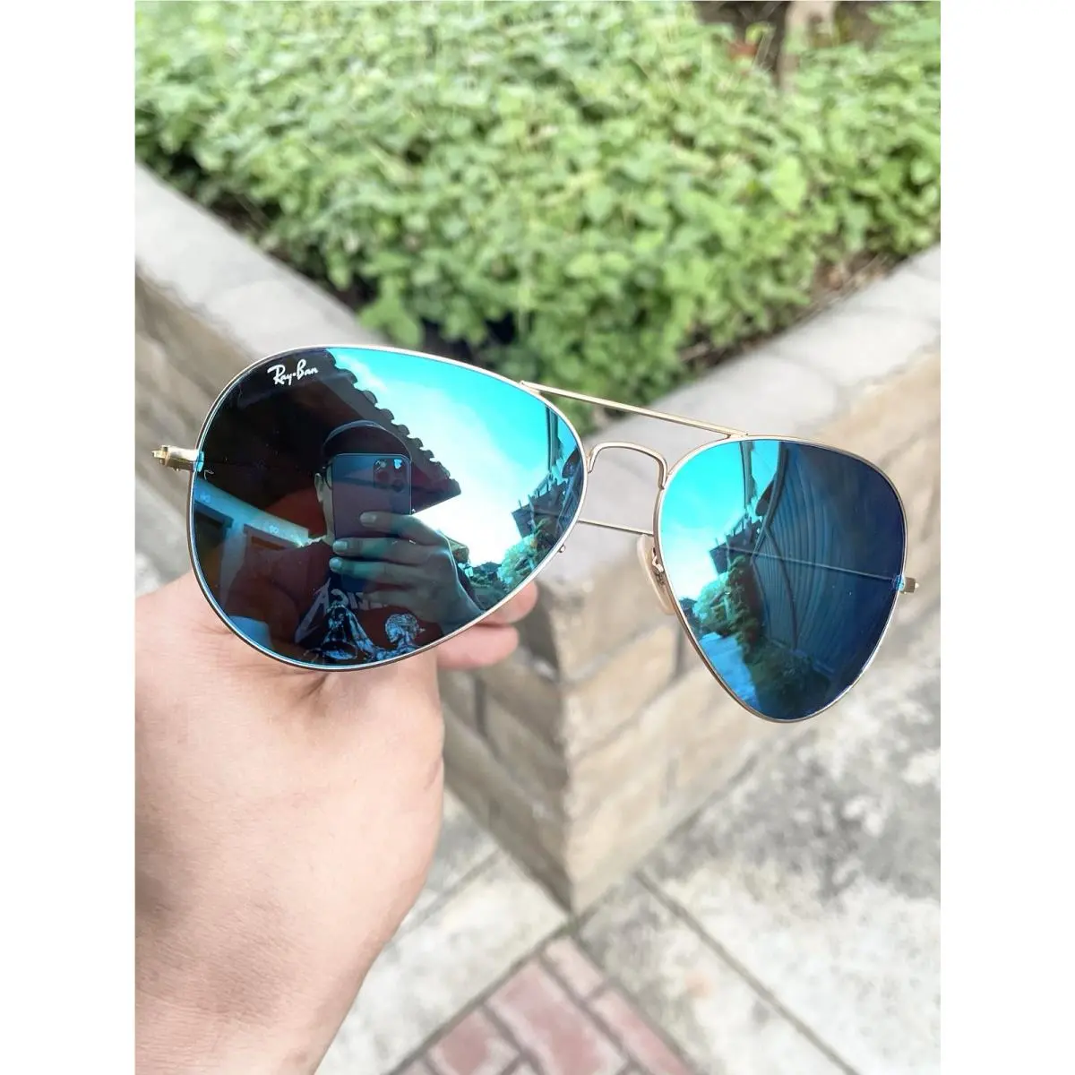 Ray Ban Large Classic Aviator RB3025 3025 Gold Blue Flash Lens Size 62/14 by Ray-Ban